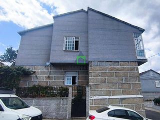 Chalet en venta en Universidad en Ourense