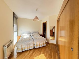 Piso en alquiler en Ensanche de Vallecas - Valdecarros en Madrid