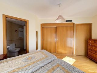 Piso en alquiler en Ensanche de Vallecas - Valdecarros en Madrid