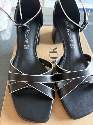 Sandalias Krack Negras Tacón, sin usar