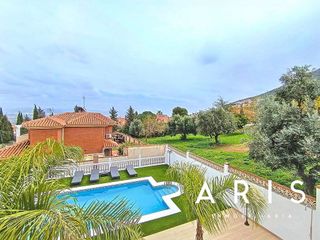 Chalet en alquiler en Manantiales - Lagar - Cortijo en Alhaurín de la Torre