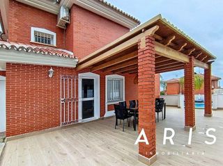 Chalet en alquiler en Manantiales - Lagar - Cortijo en Alhaurín de la Torre