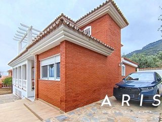 Chalet en alquiler en Manantiales - Lagar - Cortijo en Alhaurín de la Torre