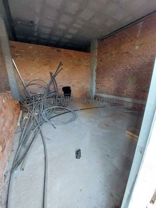 Local comercial en alquiler en Lucena