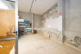 Local comercial en venta en Numancia - San Fernando en Santander