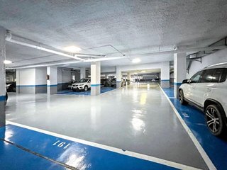 Garaje en venta en Playa Bajadilla - Puertos en Marbella