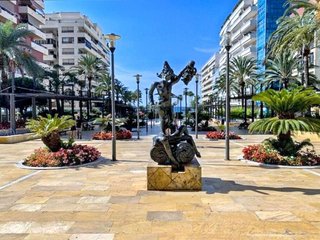 Garaje en venta en Playa Bajadilla - Puertos en Marbella