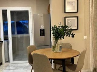 Piso en alquiler en Nueva Andalucía centro en Marbella