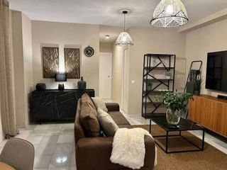 Piso en alquiler en Nueva Andalucía centro en Marbella