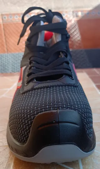 Zapatillas seguridad U-Power sin usar