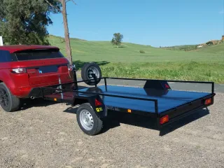 Plataforma 300x170 con rampas y cabestrante