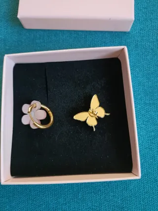 Pendientes "Alessa -Taro". Sin usar