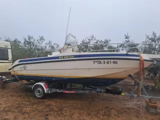 Lancha Rio 600 Fish sin motor barca barco