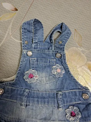 Salopette bambina jeans con fiori 9 mesi