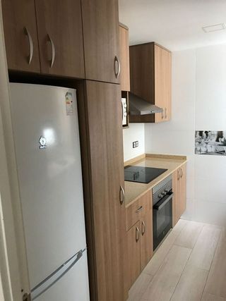 Piso en alquiler en Universidad - Los Lirios en Logroño