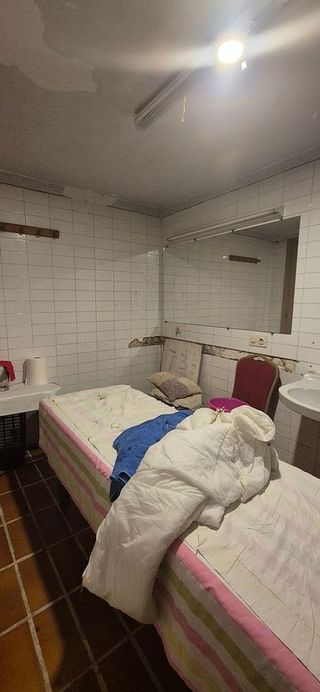 Local comercial en venta en Fondo en Santa Coloma de Gramanet