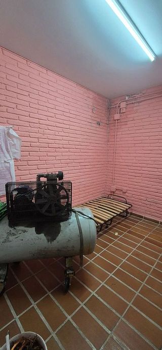 Local comercial en venta en Fondo en Santa Coloma de Gramanet