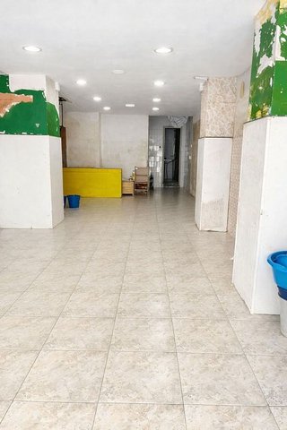 Local comercial en venta en Riera en Cornellà de Llobregat
