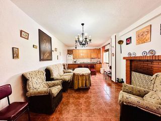 Cortijo en venta en Loja