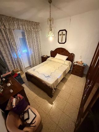Casa adosada en venta en Alcalá la Real