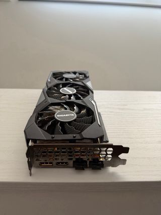 Tarjeta Gráfica Gigabyte RTX 2070 Super 8GB