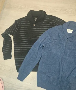 2 jerséis hombre negro y azul
