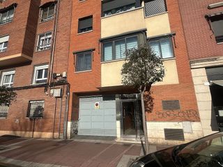 Garaje en venta en Delicias en Valladolid