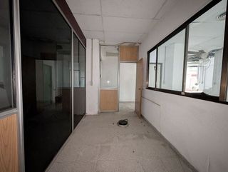 Local comercial en alquiler en La Granja en Zaragoza