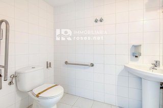 Local comercial en venta en Centre en Roses