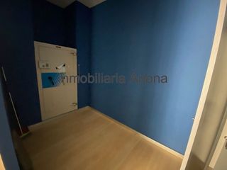 Local comercial en alquiler en Lucena