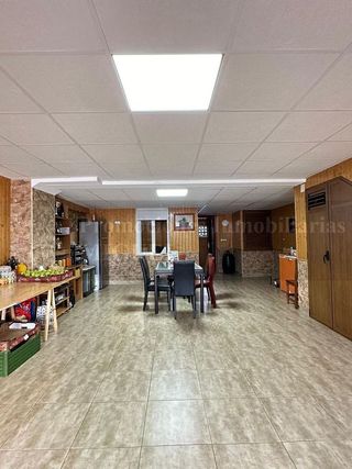 Casa adosada en venta en Verín