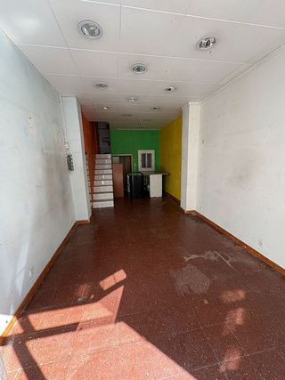 Local comercial en venta en Pubilla Cases en Hospitalet de Llobregat, L´