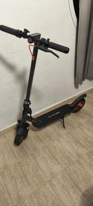 Patinete Eléctrico Honey Whale Negro