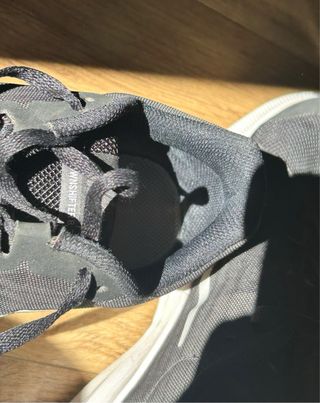 Zapatillas Nike Negras con Logo Blanco