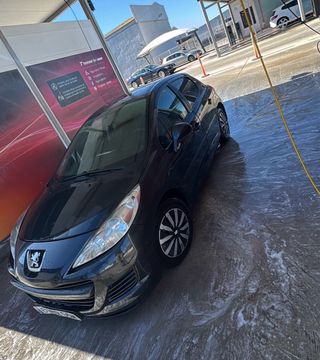 Peugeot 207 2009