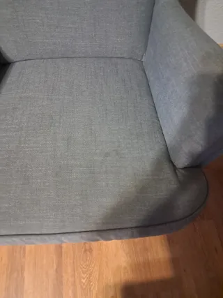 Butaca gris Ikea