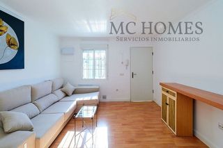 Casa adosada en alquiler en La Siesta - El Salado - Torreta en Torrevieja