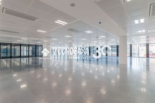 Oficina en alquiler en Simancas en Madrid