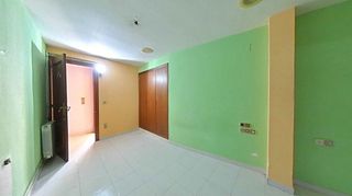 Edificio en venta en Tavernes de la Valldigna