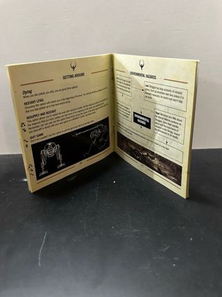 QUAKE II PS1 - Manual + Portadas (Original)