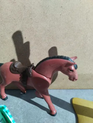 Figuras Playmobil: Hombre, Caballo y Perro