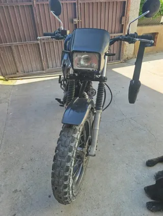 Yamaha TW enduro vendo o cambio negociable