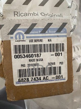 Paragolpes jeep Cherokee k68287434ac nuevo