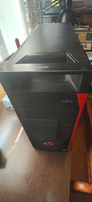 Fujitsu Celsius M770 Estación de Trabajo PC