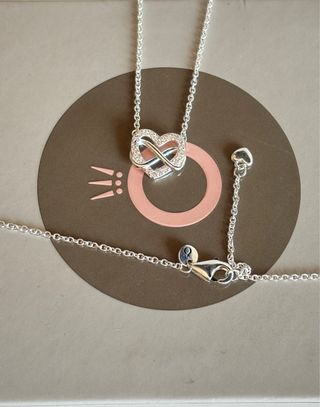 Collar Pandora Corazón Infinito