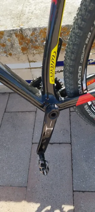 Bicicleta de Montaña Carbono