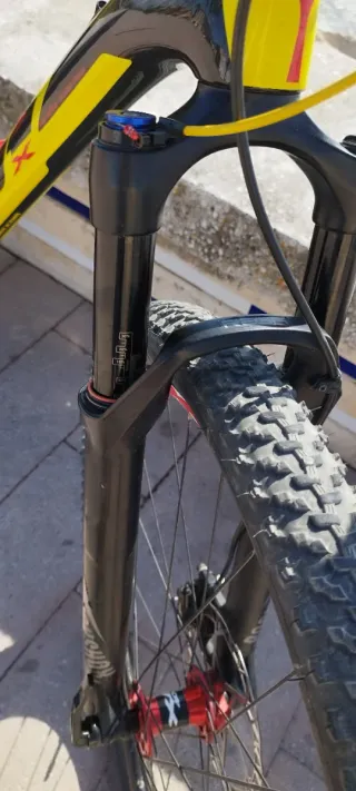 Bicicleta de Montaña Carbono