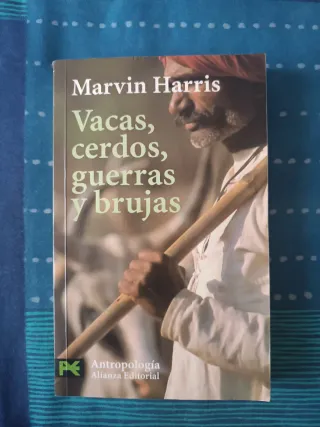 Vacas, Cerdos, Guerras Y Brujas / Cows, Pigs, W...