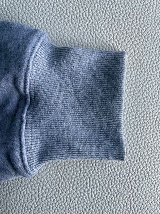 Sudadera AMI Paris gris con capucha