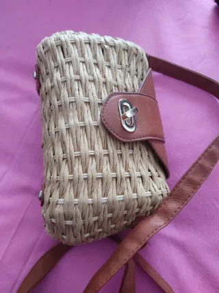 Bolso de verano tejido